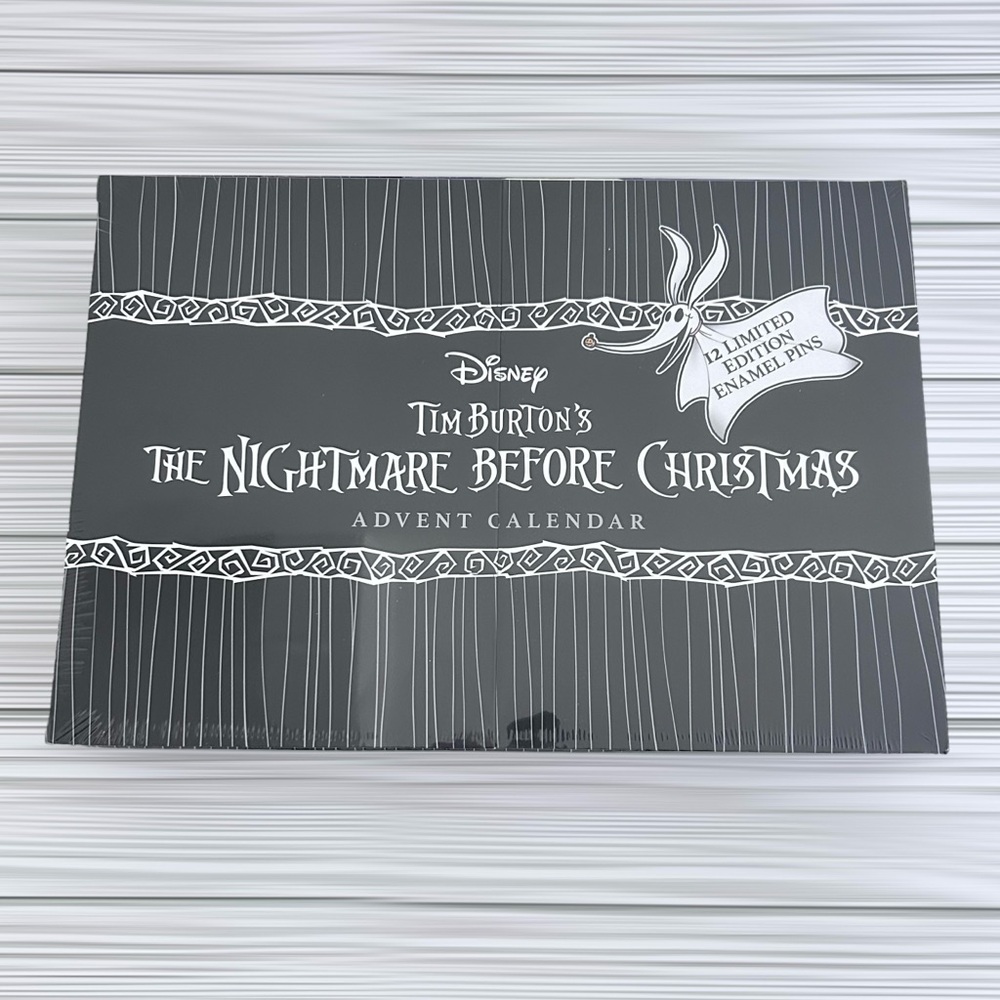 Loungefly The Nightmare Before Christmas 12 Enamel Pin Halloween Advent Calendar